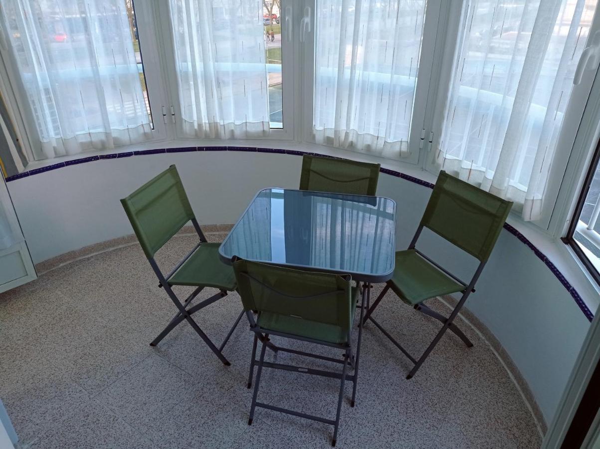 Tropicana Park Solo Familias Serviplaya Gandía Exteriör bild